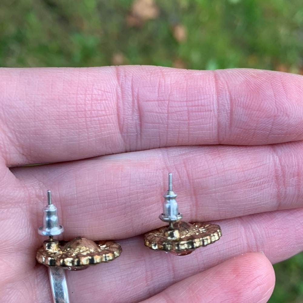 Large brilliant round stones gold pink clear crystals stud earrings like new - Picture 8 of 11